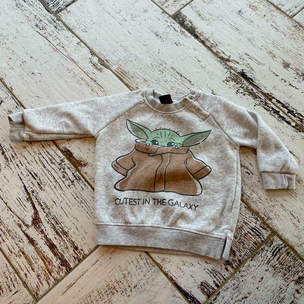 12-18 month crew neck sweat shirt Star Wars